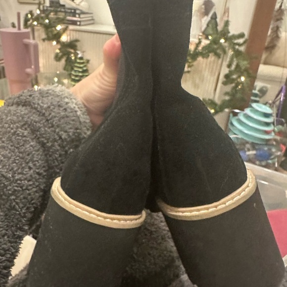 Dolce Vita Black H2O suedes Ankle Booties size 7 - Picture 6 of 10